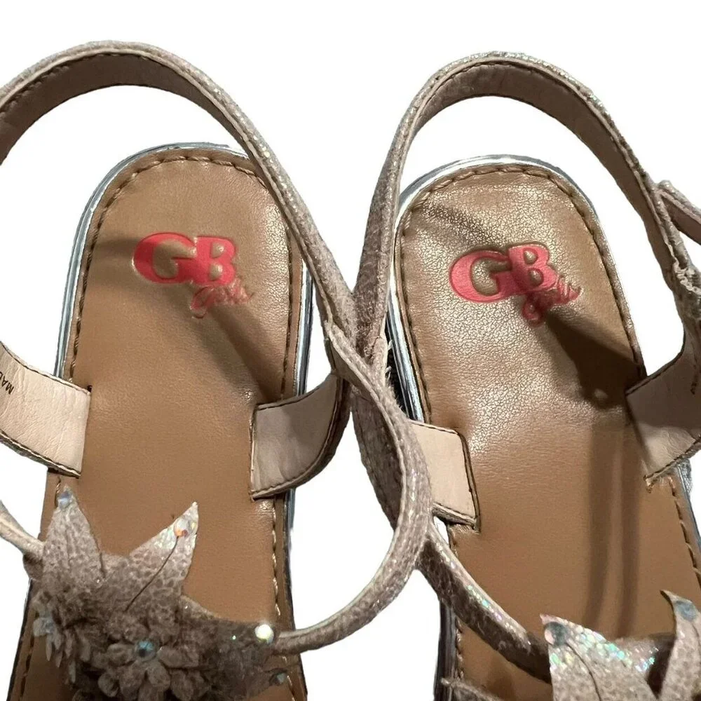 Gianni Bini Sz 3M Gold Floral Sandals